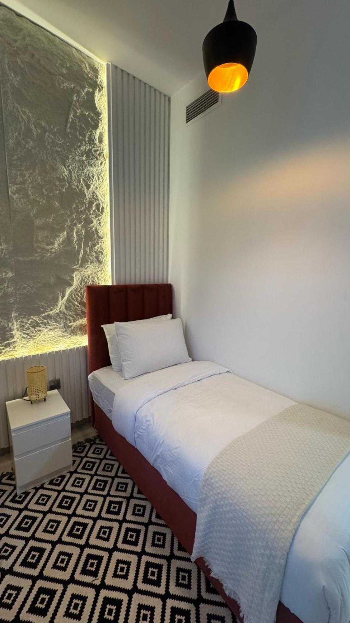 Apartment Modern Cozy Two Bedrooms In Very Attractive Location With Marina View